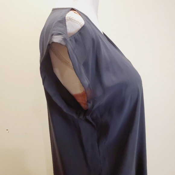 Express black V Neck Cold Shoulder Semi-formal  blouse size M - Picture 5 of 14